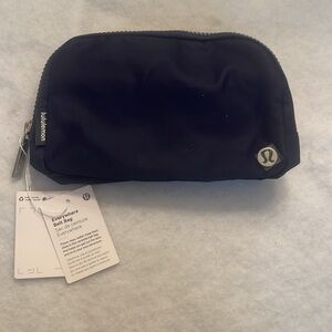 lululemon athletica Everywhere Belt Bag 1 liter nwt
